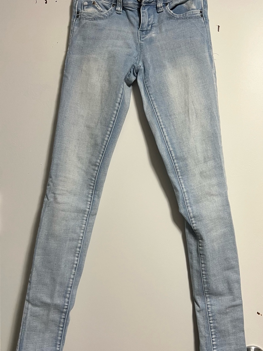 Light Blue Women's Skinny Jeans - Sleek Stretch Fit